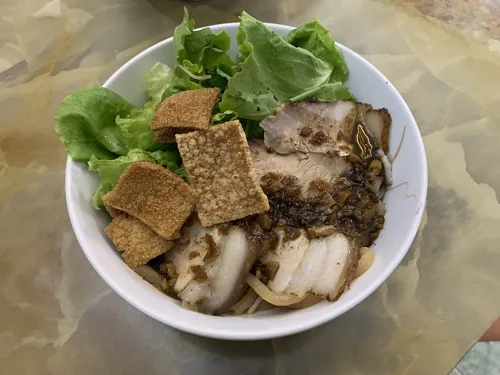 Cao Lầu (Hội An Noodles)