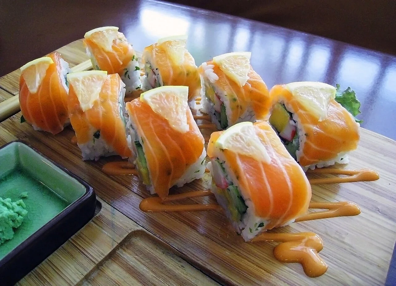 Salmon Sushi Rolls
